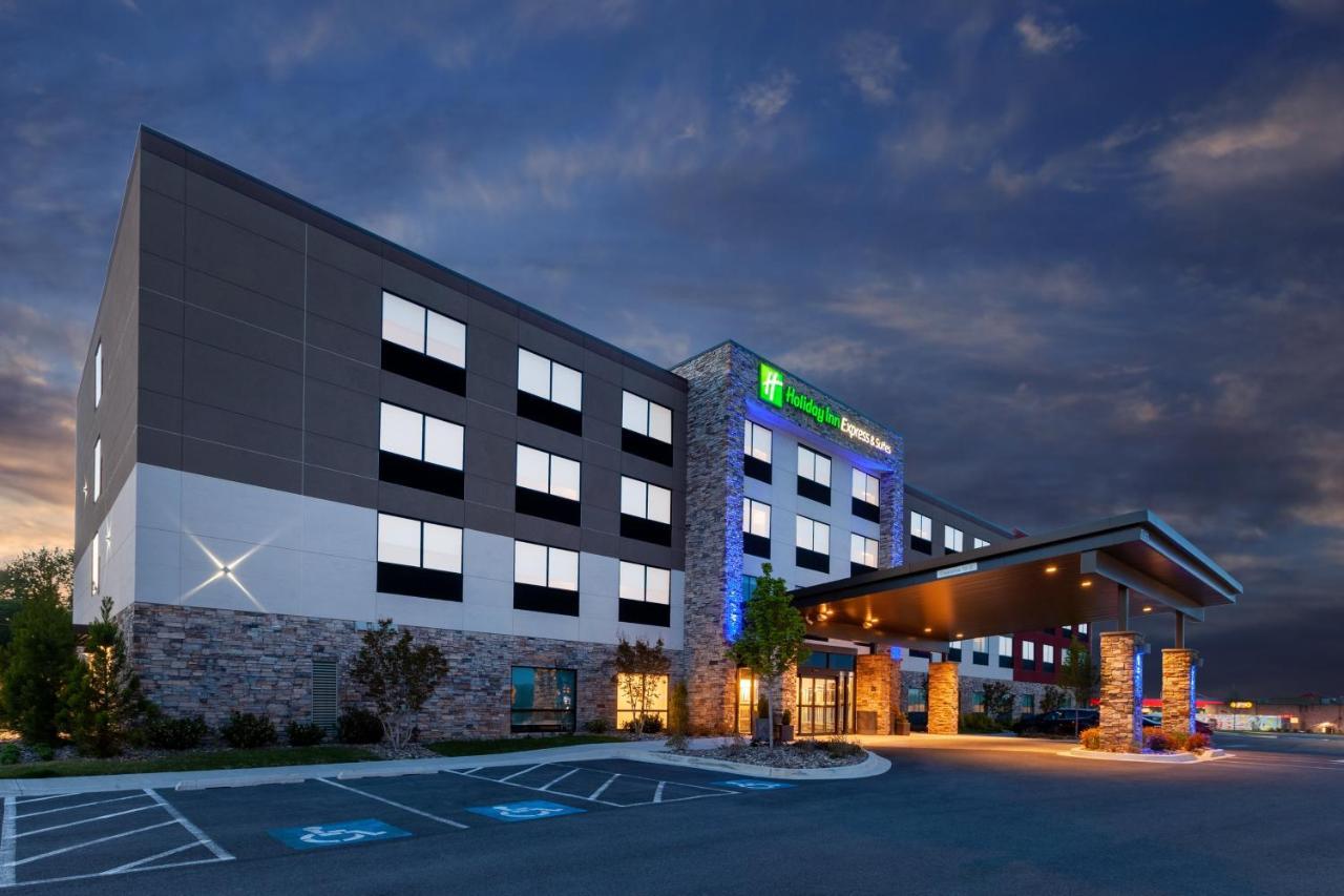 Holiday Inn Express & Suites Brunswick-Harpers Ferry Area By Ihg Exterior photo